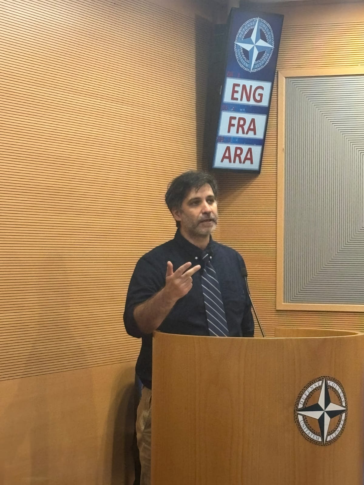 dr-caglar-kurc-delivered-a-seminar-at-the-nato-defence-college